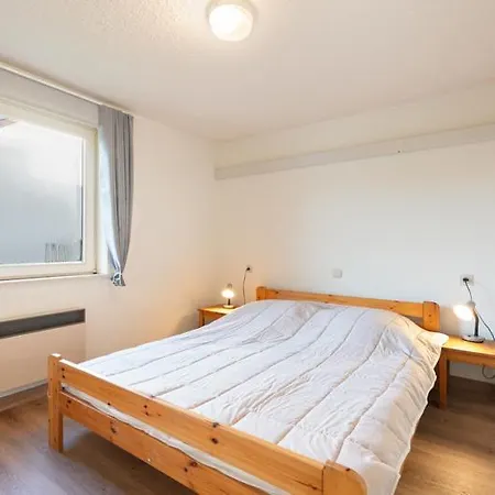 Vierbarke 77 Met Parking Holiday home *